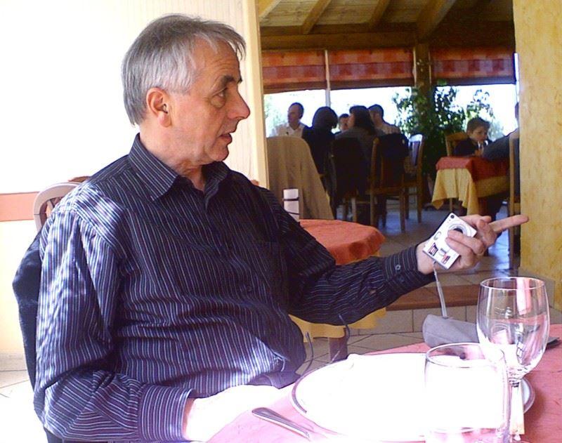 5 Walti beim Rekognoszieren